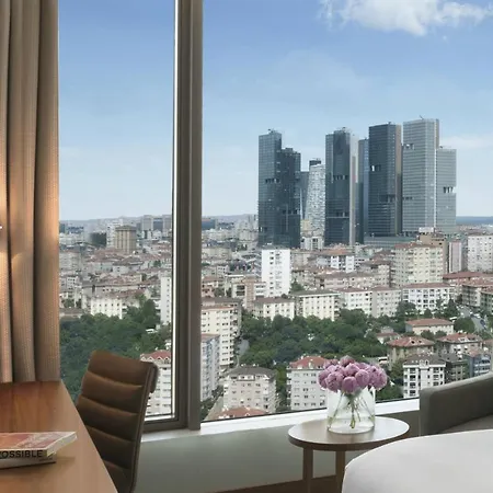 Renaissance Polat Bosphorus Otel 5*