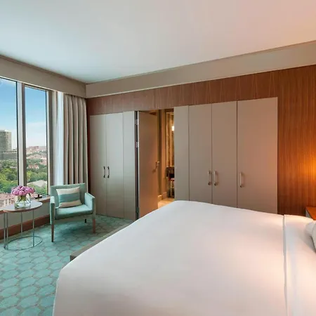 Otel Renaissance Polat Bosphorus