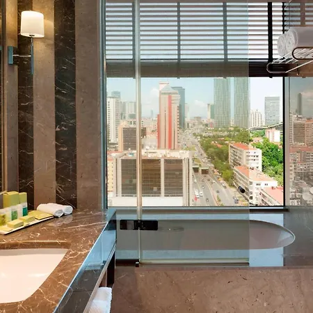 Renaissance Polat Bosphorus Otel 5*