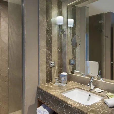 Renaissance Polat Bosphorus 5*