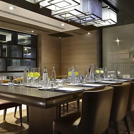 Renaissance Polat Bosphorus Hotel 5*