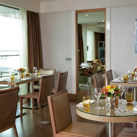 Renaissance Polat Bosphorus Hotel Istambul