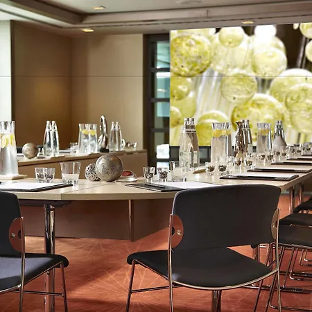 Renaissance Polat Bosphorus Hotel 5*