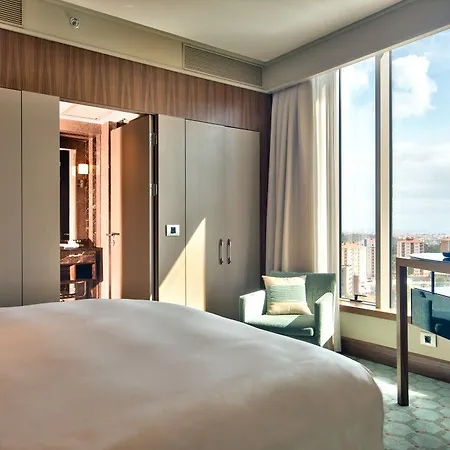 Renaissance Polat Bosphorus 5* Istanboel