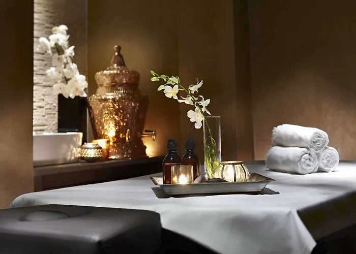 Hotel Renaissance Polat Bosphorus 5*